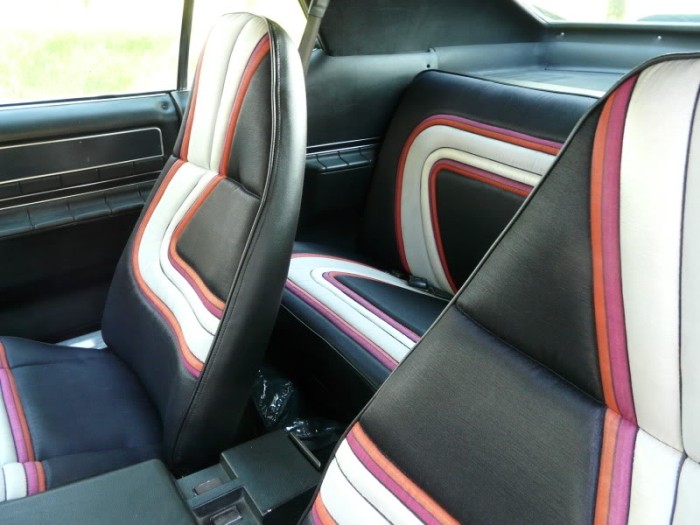 Interior1.jpg