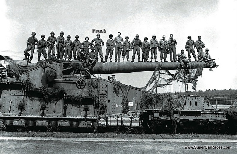 railroad-gun-ww2.jpg