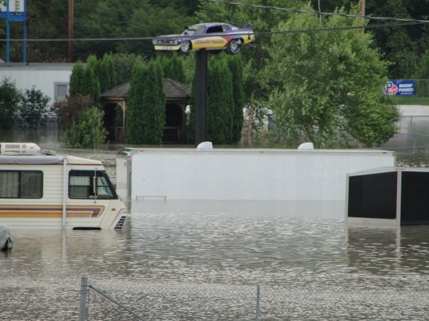 5389505-LVFLOOD4.jpg